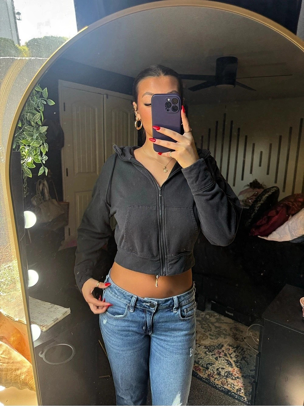 all in motion Black Cropped Zip Hoodie Like New